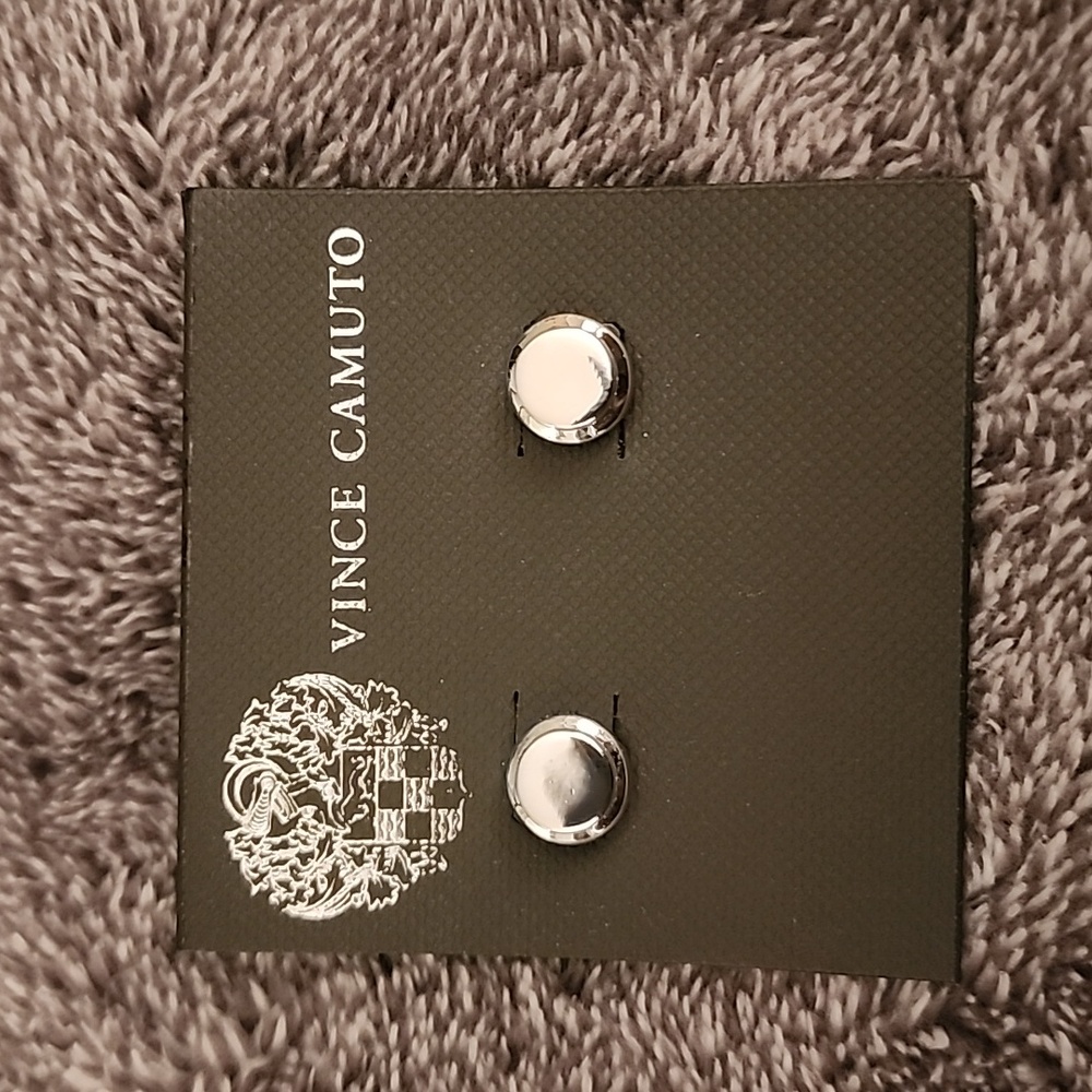 NEW Vince Camuto Silver Earrings (costume)